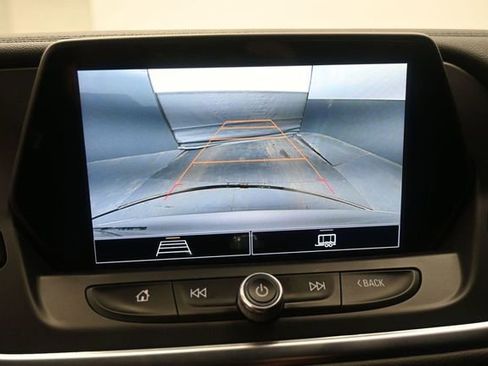 Used 2021 Chevrolet Blazer LT AWD/4WD image 18