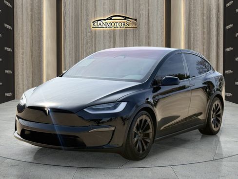 Used 2023 Tesla Model X AWD/4WD image 4