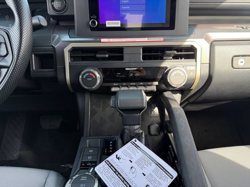 Certified 2026 Toyota Tacoma SR5 AWD/4WD image 11