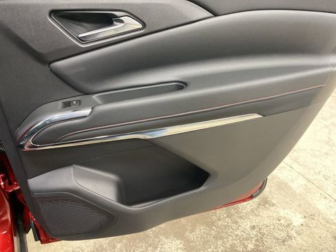 New 2026 Chevrolet Traverse Z71 w/ Driver Confidence Package image 24