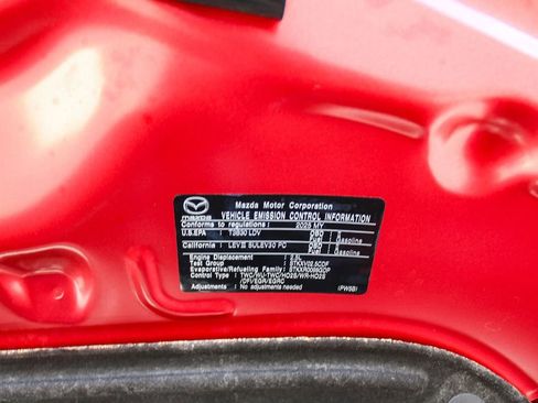 Used 2025 MAZDA MAZDA3 s FWD image 28