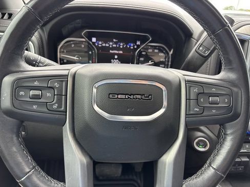 Used 2022 GMC Sierra 2500 Denali w/ Denali Ultimate Package AWD/4WD image 34