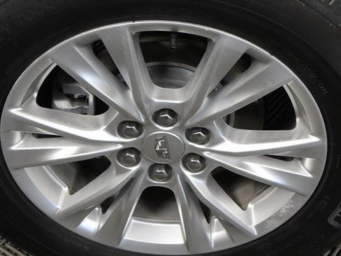 Used 2022 Cadillac XT6 Luxury image 9