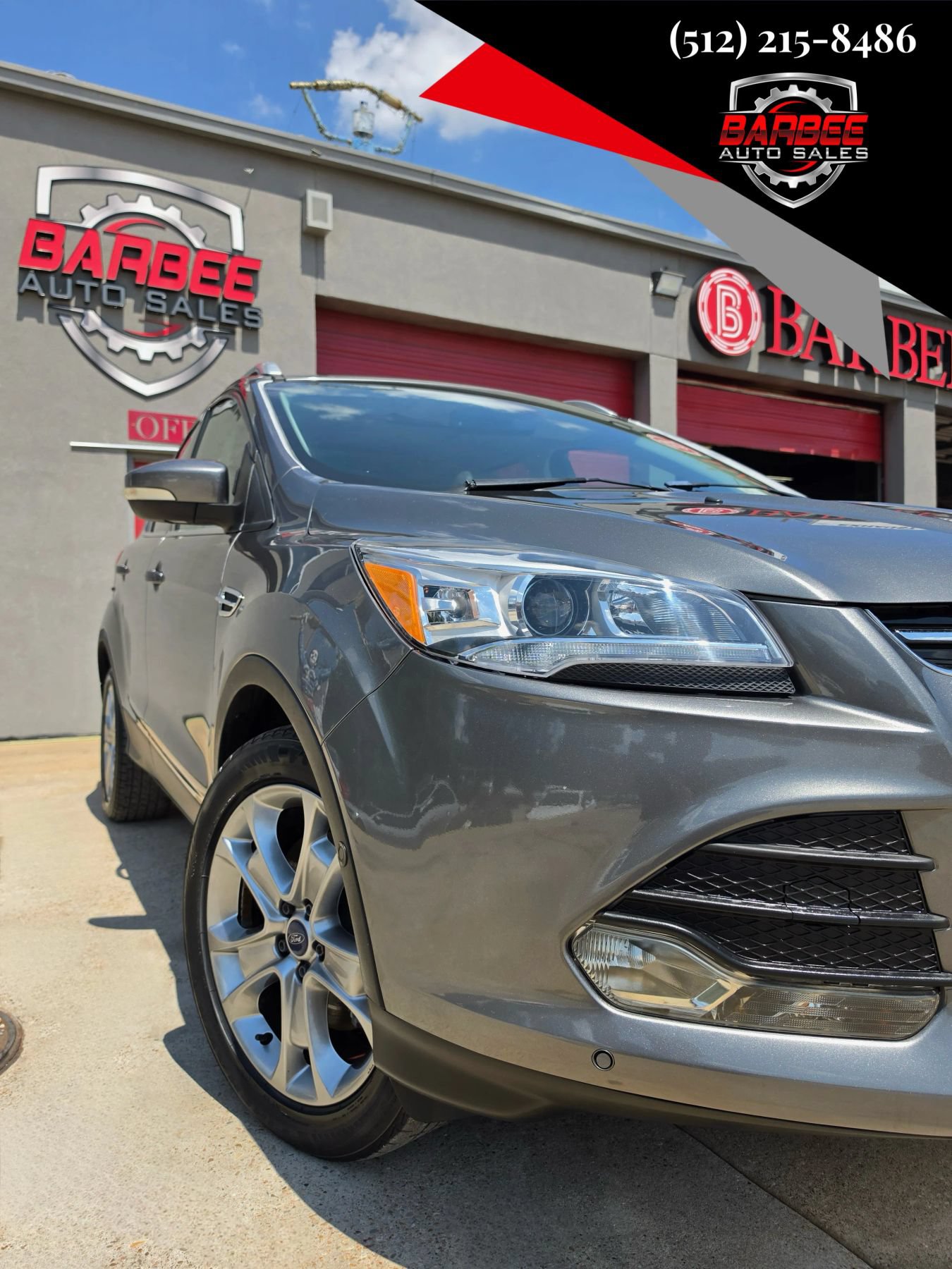 Used 2014 Ford Escape Titanium w/ Equipment Group 401A AWD/4WD image 3