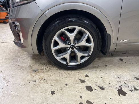 Used 2019 Kia Sorento SX w/ SX Touring Package AWD/4WD image 9