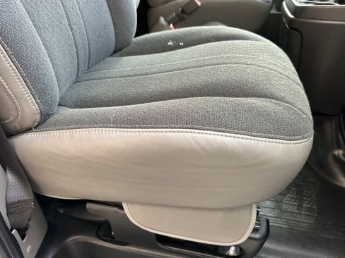 Certified 2024 GMC Savana 2500 w/ Driver Convenience Package image 19