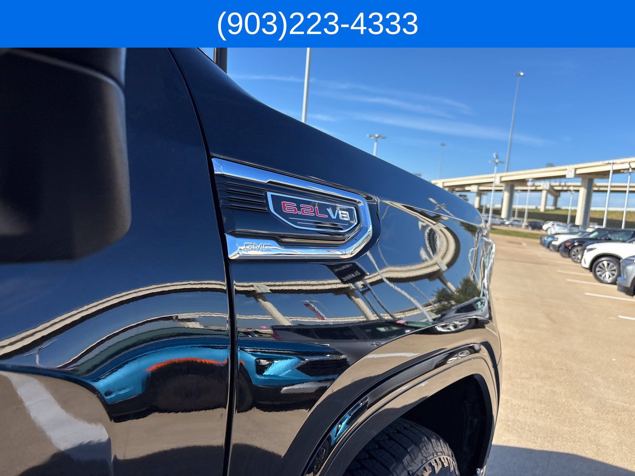 Used 2024 GMC Sierra 1500 Denali w/ Technology Package AWD/4WD image 18