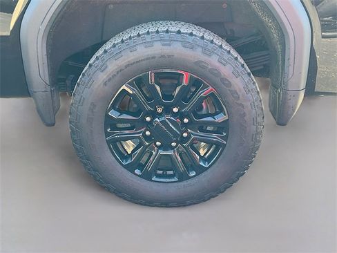 Used 2021 GMC Sierra 3500 Denali w/ Denali Black Diamond Edition image 37