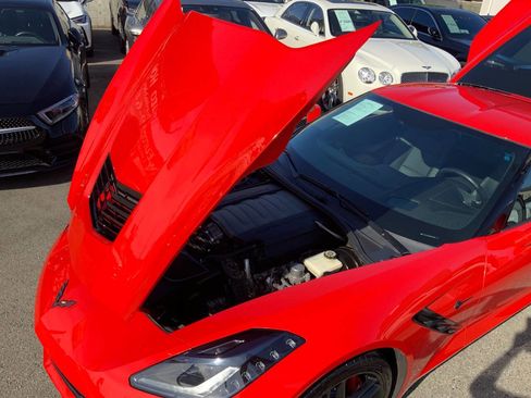 Used 2016 Chevrolet Corvette Stingray Coupe w/ 2LT Preferred Equipment Group RWD image 40
