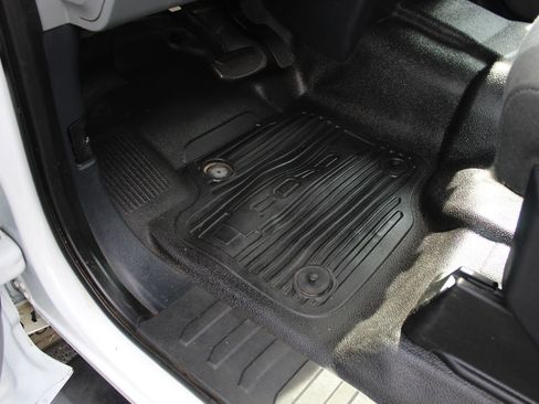Used 2023 Ford F350 XLT AWD/4WD image 20