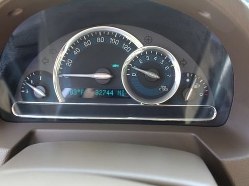 Used 2006 Chevrolet HHR LT FWD image 16