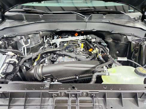 New 2026 Ford Explorer Active image 17