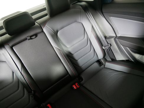 Used 2025 Volkswagen Jetta GLI Autobahn image 14