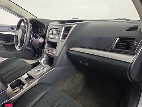 Used 2014 Subaru Outback 2.5i w/ Alloy Wheel Package image 16