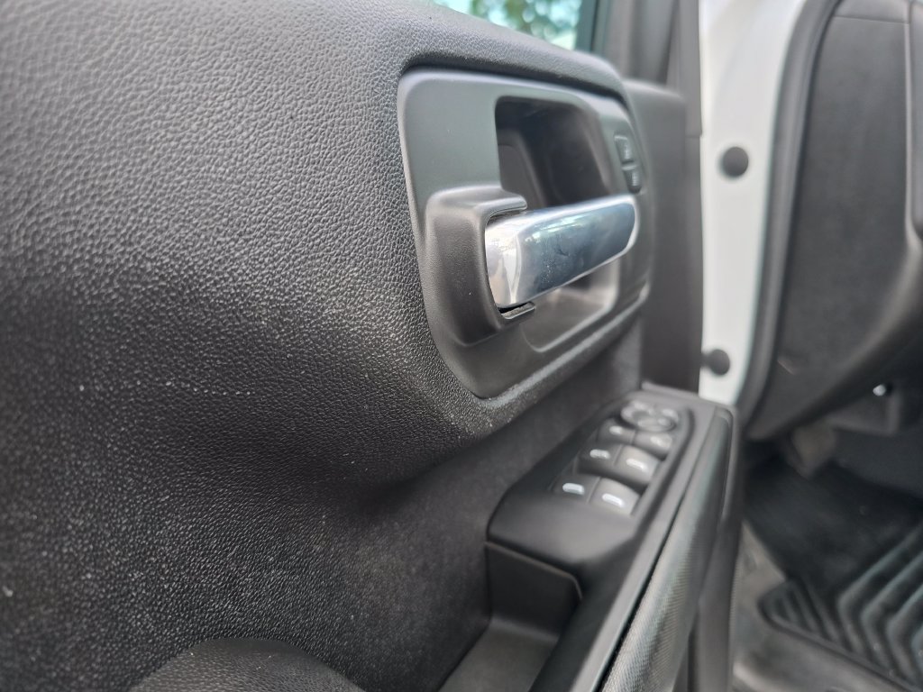 Certified 2024 Chevrolet Silverado 2500 Custom w/ Custom Value Package AWD/4WD image 11