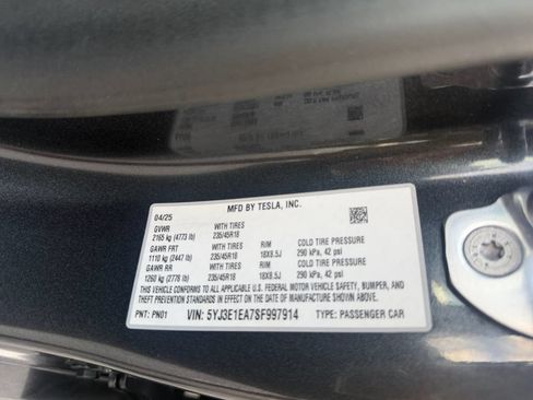 Used 2025 Tesla Model 3 RWD image 36