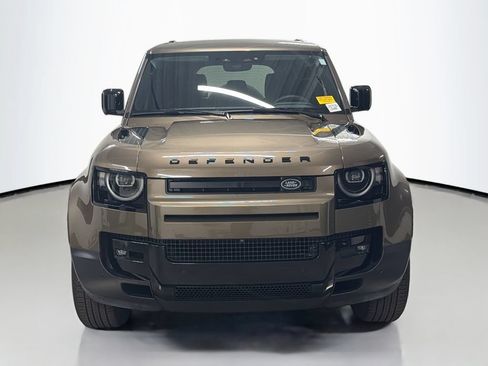 Used 2026 Land Rover Defender 110 S AWD/4WD image 6