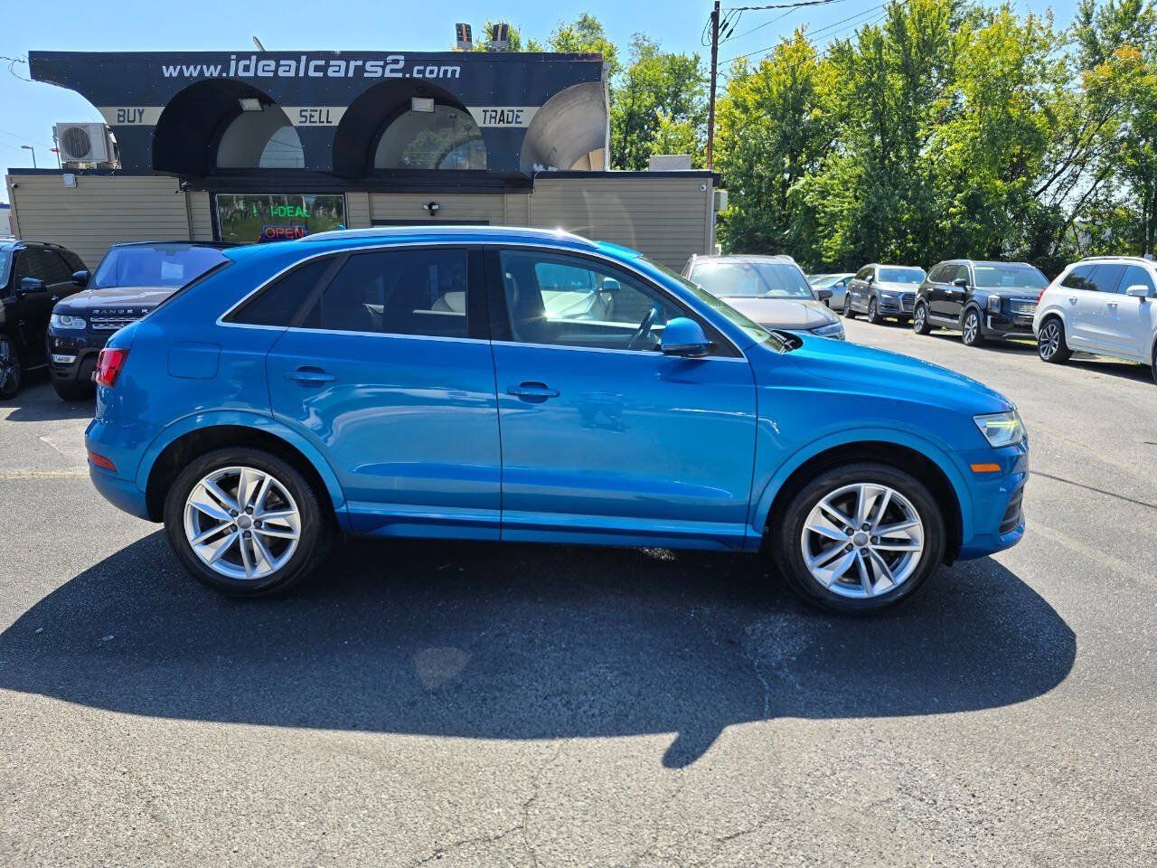 Used 2016 Audi Q3 2.0T Premium Plus w/ Technology Package AWD/4WD image 2
