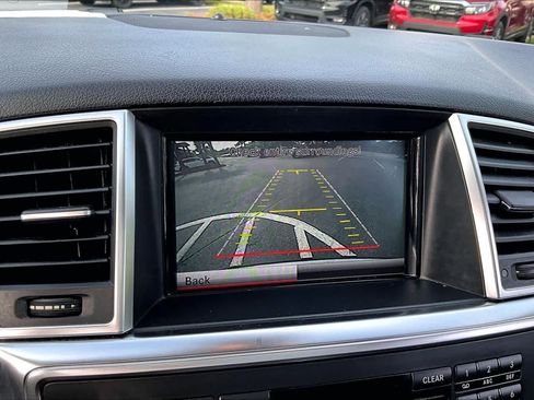 Used 2013 Mercedes-Benz ML 350 4MATIC image 26