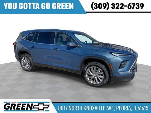 Used 2025 Buick Enclave Preferred image 1