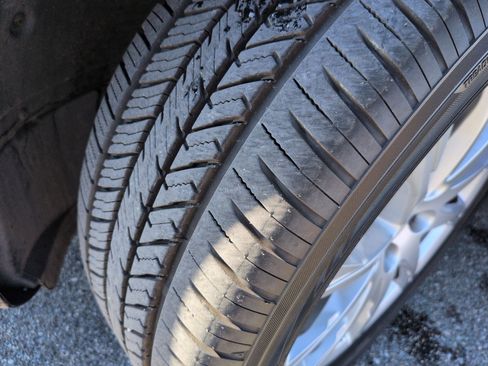 Used 2023 Audi A4 2.0T Premium w/ Convenience Package image 12