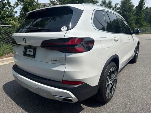 Used 2026 BMW X5 sDrive40i w/ Climate Comfort Package RWD image 5