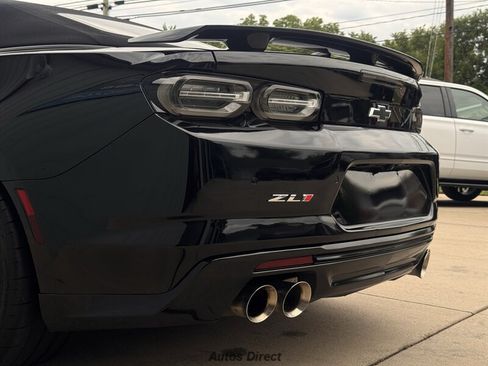 Used 2023 Chevrolet Camaro ZL1 RWD image 8
