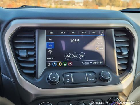 Used 2021 GMC Acadia Denali w/ Denali Ultimate Package image 23