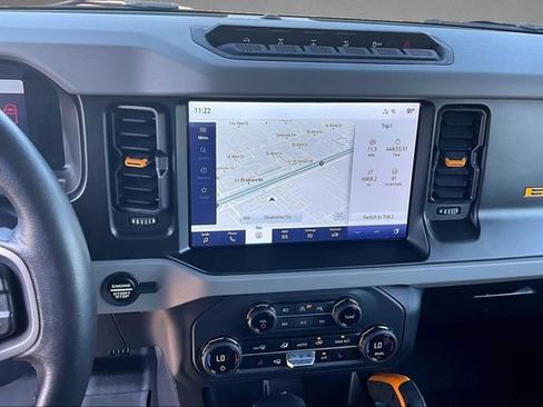 Used 2023 Ford Bronco Badlands AWD/4WD image 4