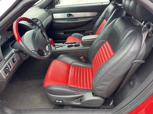 Used 2002 Ford Thunderbird image 3