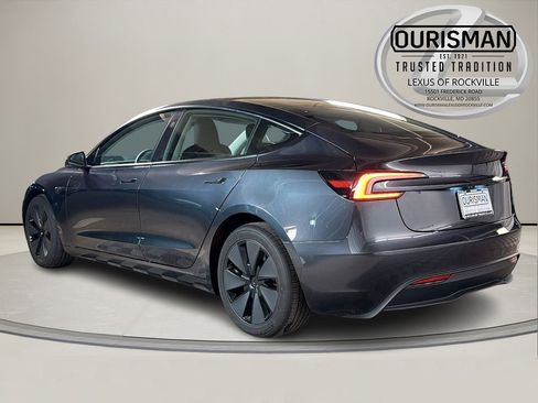 Used 2025 Tesla Model 3 Long Range image 7
