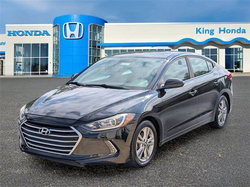 Used 2017 Hyundai Elantra Value Edition image 1