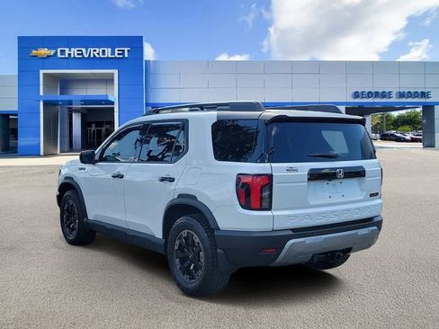 Used 2026 Honda Passport TrailSport Elite image 3