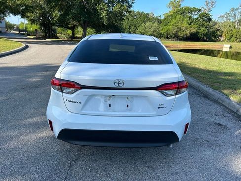 Certified 2026 Toyota Corolla LE FWD image 4