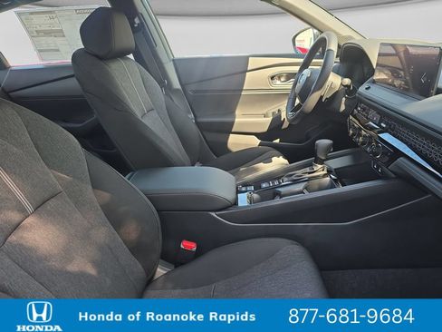 New 2026 Honda Accord Sport image 17