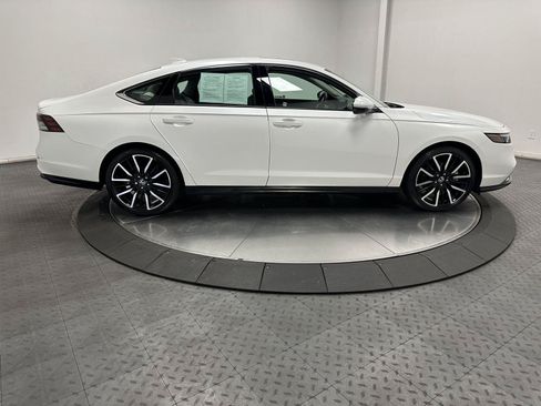 Certified 2025 Honda Accord Touring image 15