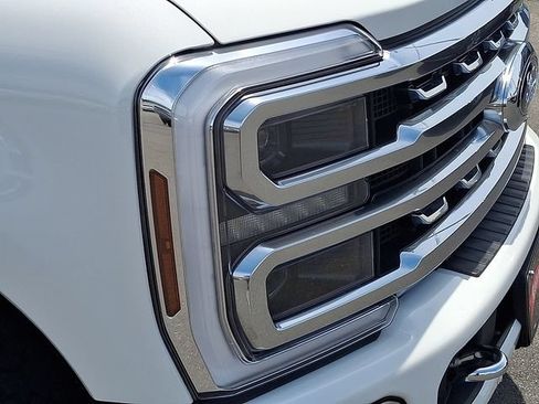 Certified 2024 Ford F250 Platinum AWD/4WD image 30