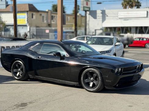 Used 2012 Dodge Challenger R/T Plus RWD image 18