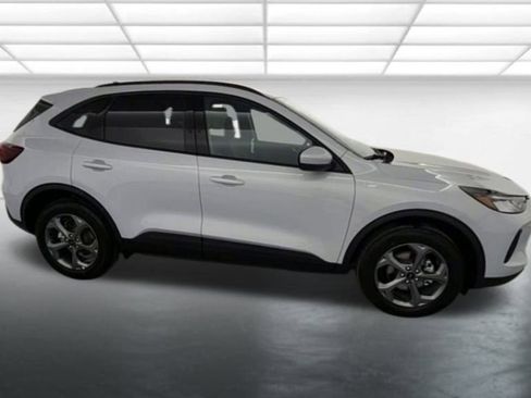 New 2026 Ford Escape ST-Line Select w/ Tech Pack #1 image 10