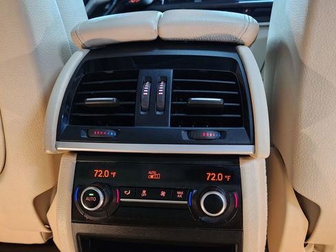 Used 2015 BMW X5 xDrive35i image 19