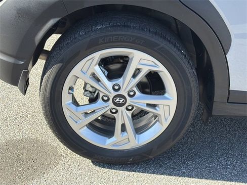 Certified 2023 Hyundai Kona SEL image 17