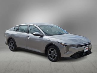 Used 2025 Kia K4 FWD video 2
