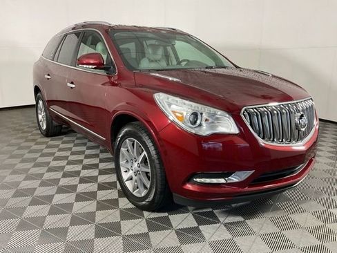 Used 2017 Buick Enclave Leather FWD image 3