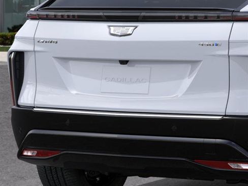 New 2026 Cadillac Lyriq Luxury RWD image 14