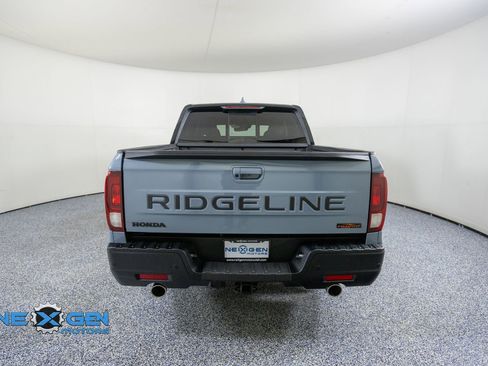 Used 2024 Honda Ridgeline TrailSport image 6