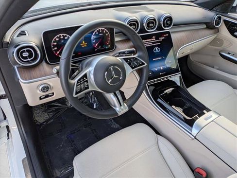 Used 2025 Mercedes-Benz C 300 Sedan image 10