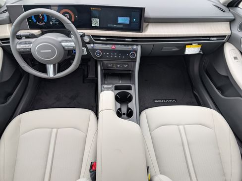 New 2025 Hyundai Sonata SEL FWD image 5
