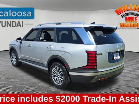 Used 2026 Hyundai Palisade SEL FWD image 5