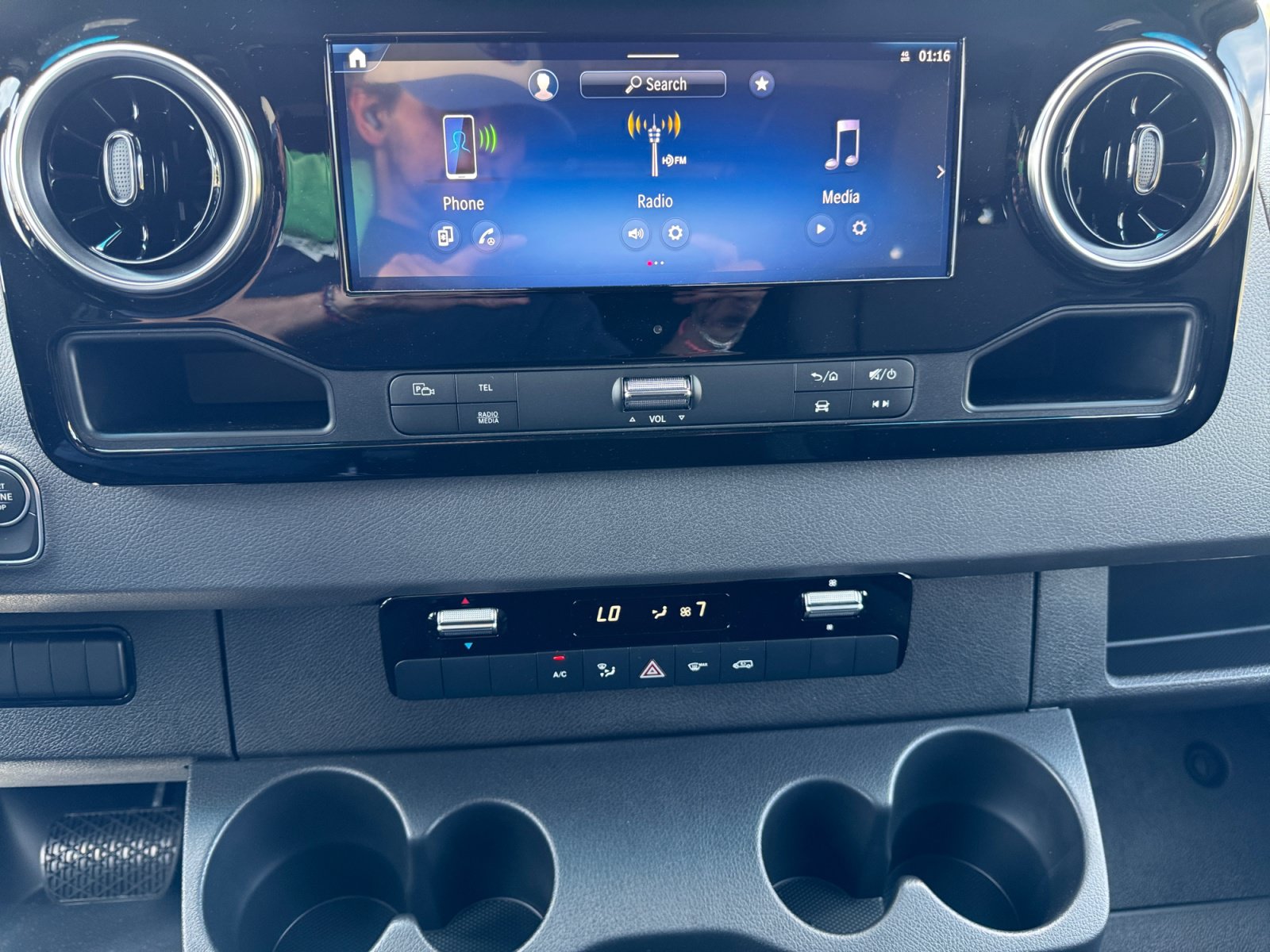 New 2026 Mercedes-Benz Sprinter 2500 image 23
