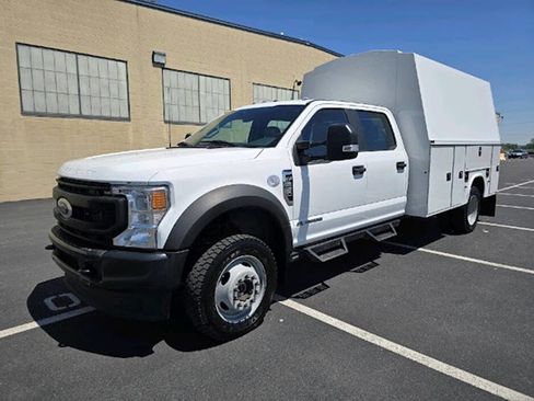 Used 2022 Ford F550 4x4 Crew Cab Super Duty w/ Power Equipment Group image 3